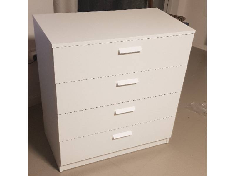 Foto de cliente de Cómoda Blanca 4 Cajones Tibet 74x78 cm