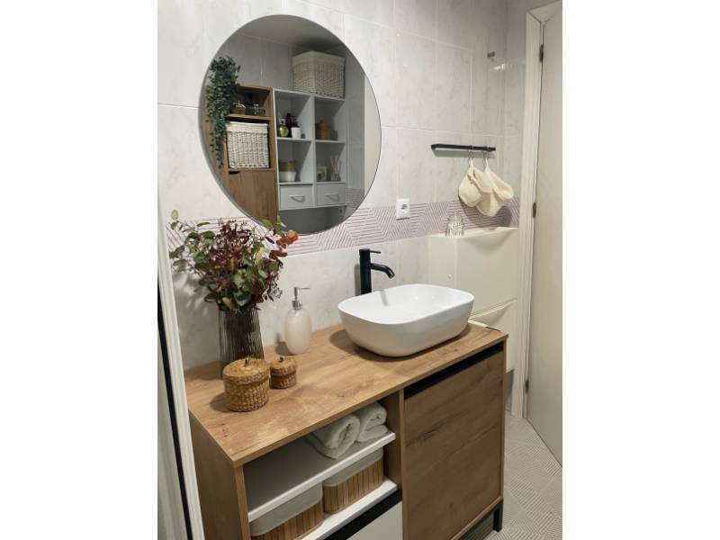 Foto de cliente de Mueble de Baño con Patas Támesis Roble y Blanco 100 cm (Lavabo opcional)