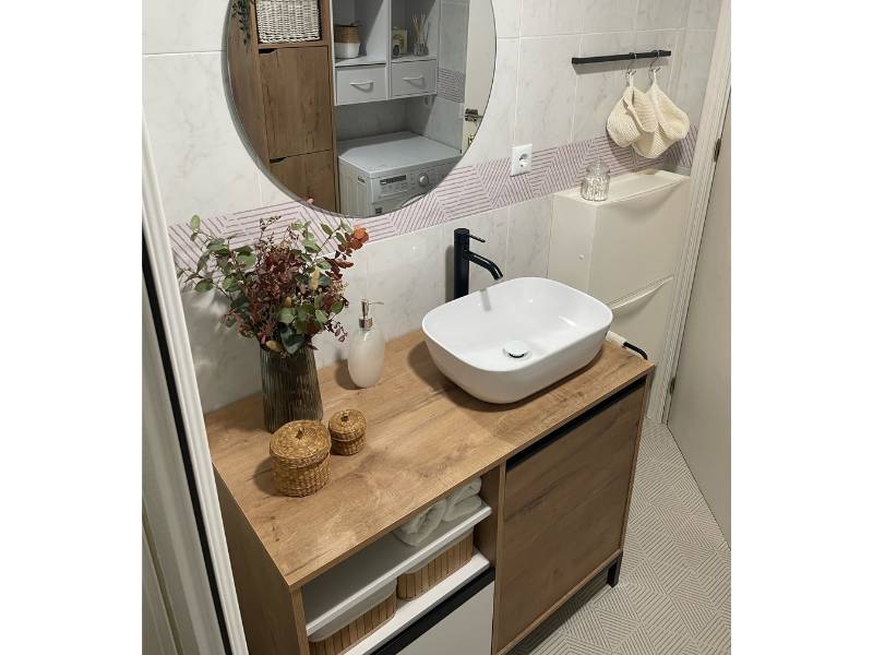 Foto de cliente de Mueble de Baño con Patas Támesis Roble y Blanco 100 cm (Lavabo opcional)
