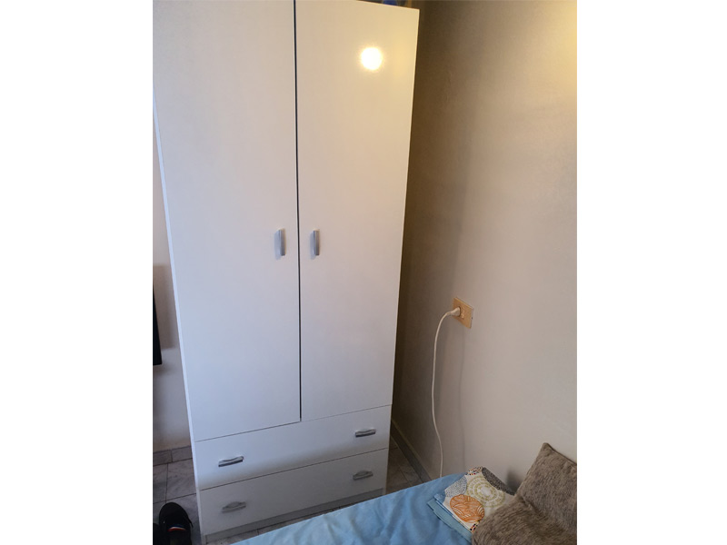Foto de cliente de Armario Juvenil Turín Dormitorio Juvenil 2 Cajones Color Blanco Brillo 74x180 cm