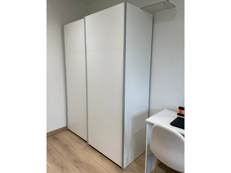 Foto de cliente de Dormitorio Matrimonio Estilo Nórdico Pack Blanco Artik y Gris Antracita 150 cm