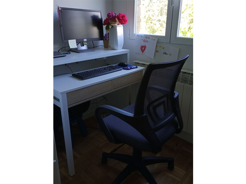 Foto de cliente de Pack para salón mueble mesa de centro y escritorio roble y blanco