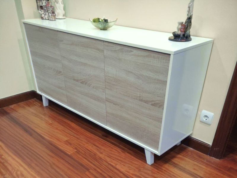 Foto de cliente de Aparador Salón Moderno Zaiken 3 Puertas Color Blanco Brillo Y Roble Canadian 154 cm