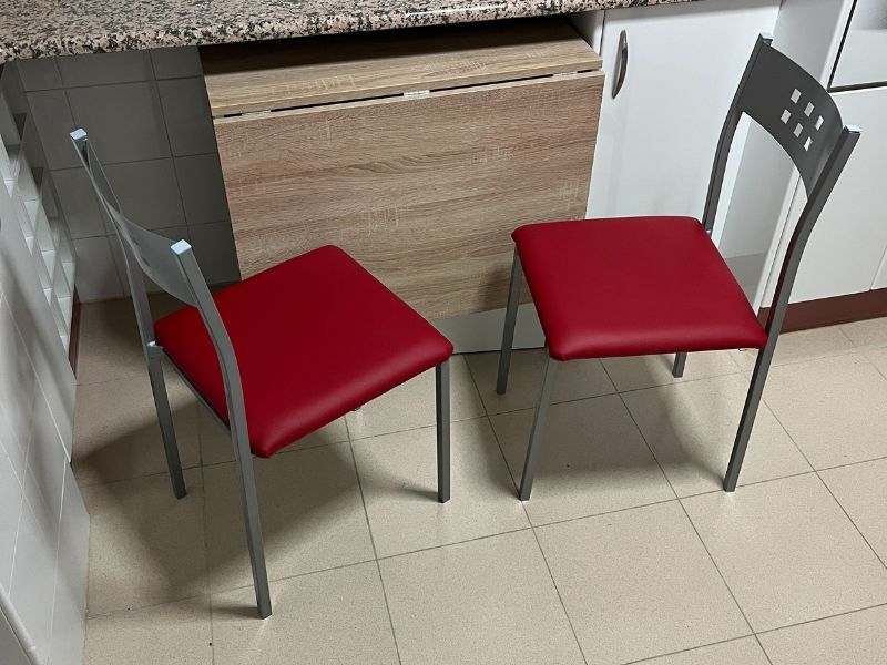 Foto de cliente de Sillas Costa Cocina Multiusos Color Rojo De Metal Con Polipiel