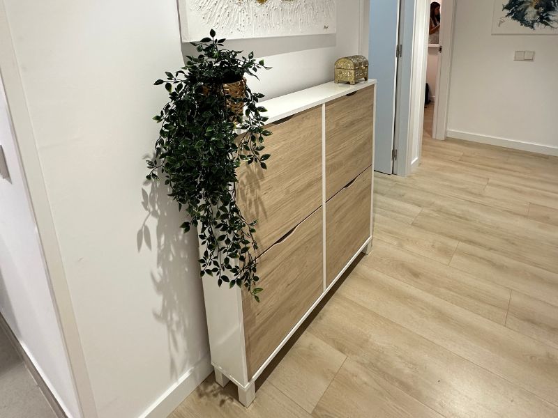 Foto de cliente de Mueble Zapatero Recibidor Pasillo Mary Blanco Y Roble 97 cm