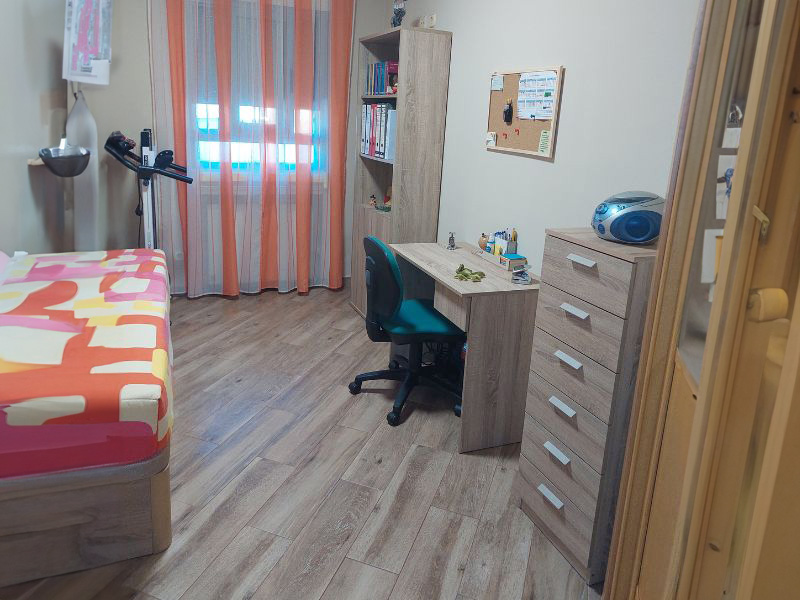 Foto de cliente de Mesa Escritorio Turin Estudio Juvenil Con Cajón Roble Cambrian 90 cm