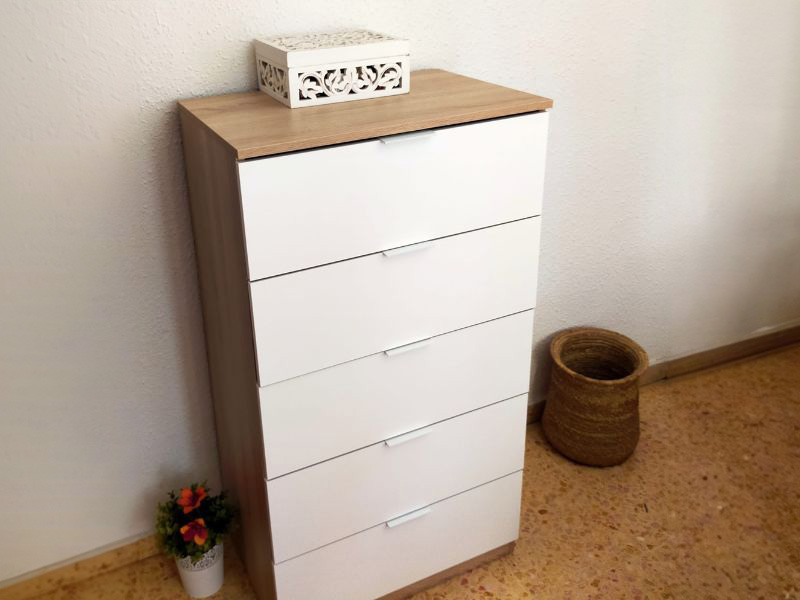 Foto de cliente de Sinfonier Blanco Roble 5 Cajones Luca 60x110 cm