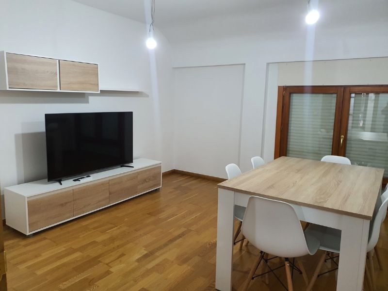 Foto de cliente de Mueble Salón TV Alida Roble Canadian Y Blanco Artik 200 cm