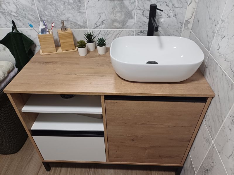Foto de cliente de Mueble de Baño con Patas Támesis Roble y Blanco 100 cm (Lavabo opcional)