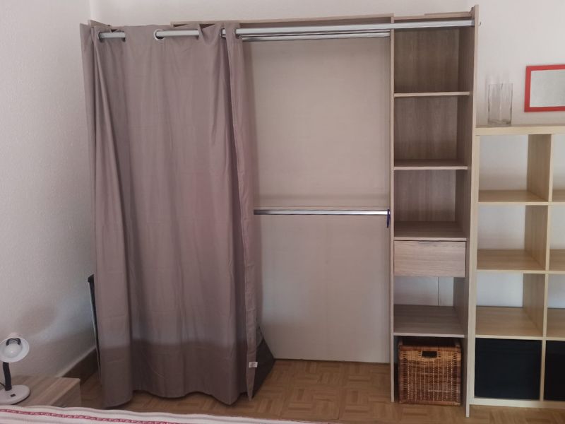 Foto de cliente de Armario Abierto Dana Roble Habitación 115-190x203 cm