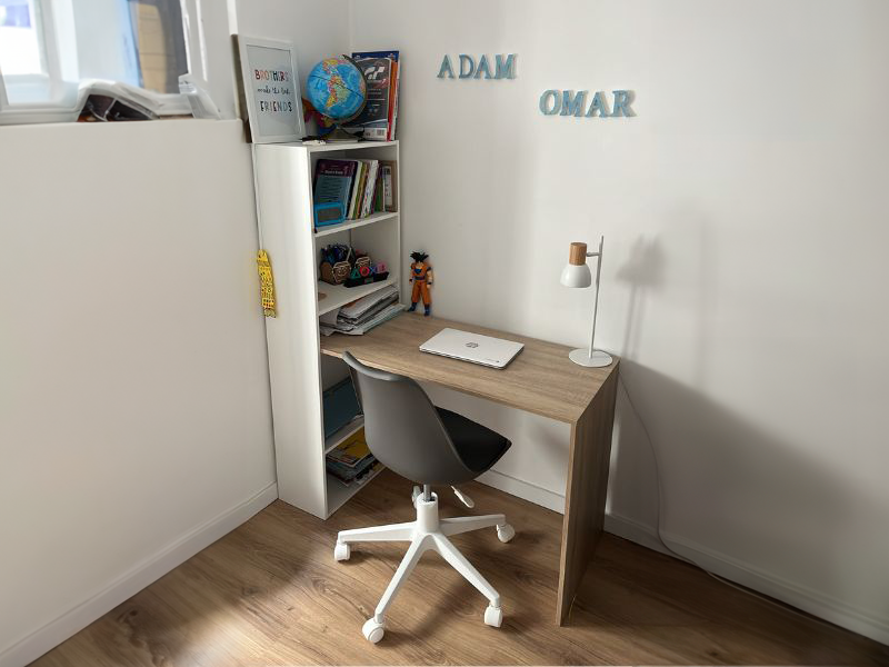 Foto de cliente de Mesa de escritorio con estantería Duplo 120 cm