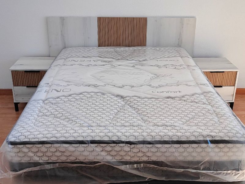 Foto de cliente de Cabecero De Cama Arles Blanco Albo y Roble Rayado 159 cm
