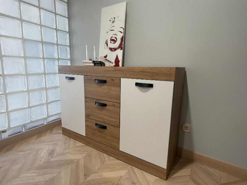 Foto de cliente de Aparador Argos Salón Comedor Moderno Color Blanco Mate Y  Roble Naturale 140 cm