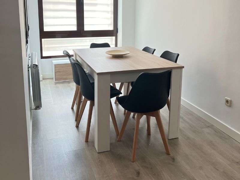 Foto de cliente de Mesa De Comedor Kendra Extensible Color Blanco Artik Y Roble Canadian 140-190x90 cm