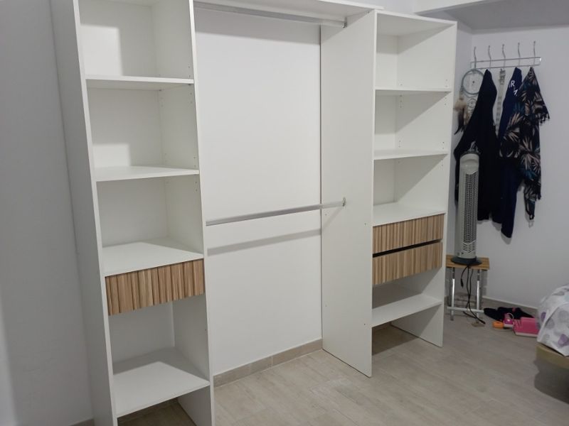 Foto de cliente de Dormitorio Matrimonio Estilo Nórdico Pack Muebles Ethna Natur y Blanco
