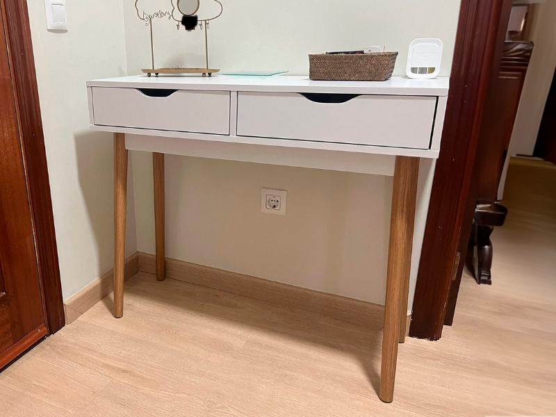 Foto de cliente de Mueble De Entrada Recibidor Fiano en color blanco 90 cm