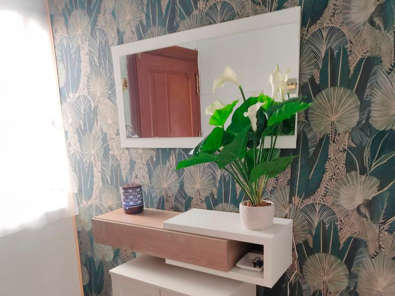 Foto de cliente de Mueble de Entrada Recibidor Noon con Espejo Blanco Y Roble 95 cm