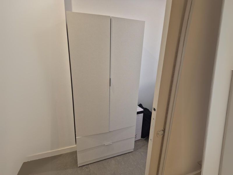 Foto de cliente de Armario 2 Puertas y 2 Cajones Blanco Mate 82x180 cm