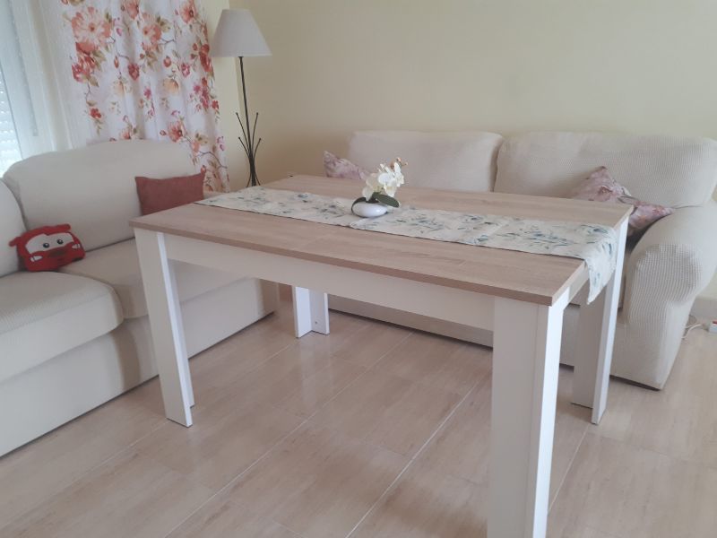 Foto de cliente de Mesa De Comedor Kendra Extensible Color Blanco Artik Y Roble Canadian 140-190x90 cm