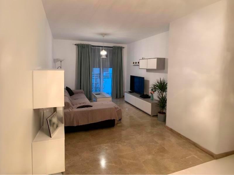 Foto de cliente de Pack 3 Muebles Salón Comedor Diseño Moderno Color Blanco y Cemento