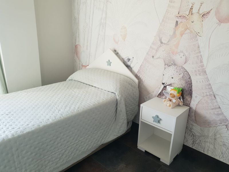 Foto de cliente de Cabecero de Cama de 90 y Mesita Infantil Star Dormitorio Blanco Gris