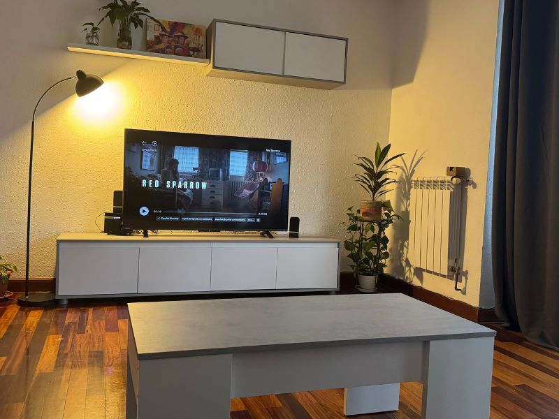 Foto de cliente de Mueble Salón Estilo Industrial Color Blanco Artik Y Gris Cemento 200 cm