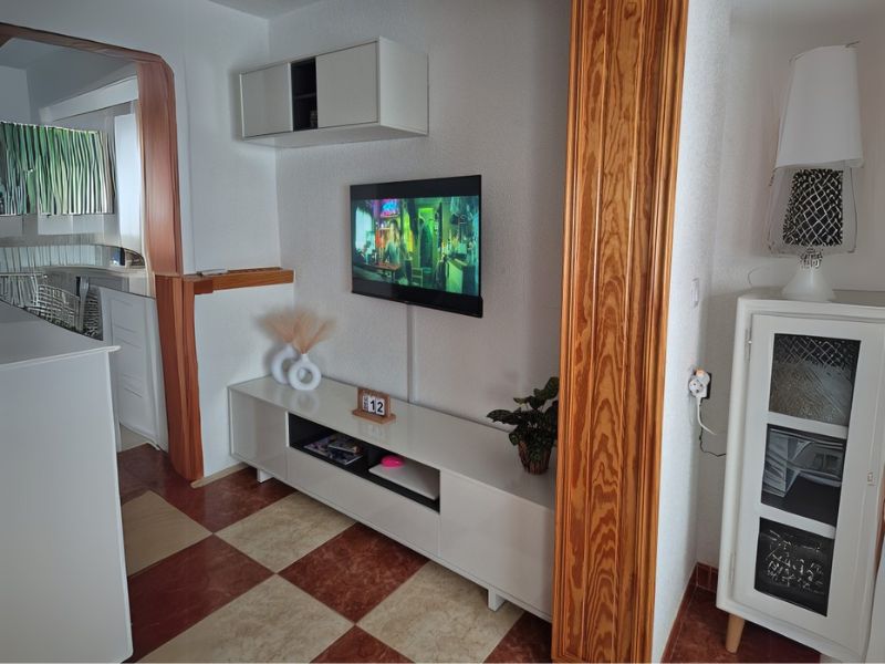 Foto de cliente de Pack salón completo Belus color blanco estilo moderno