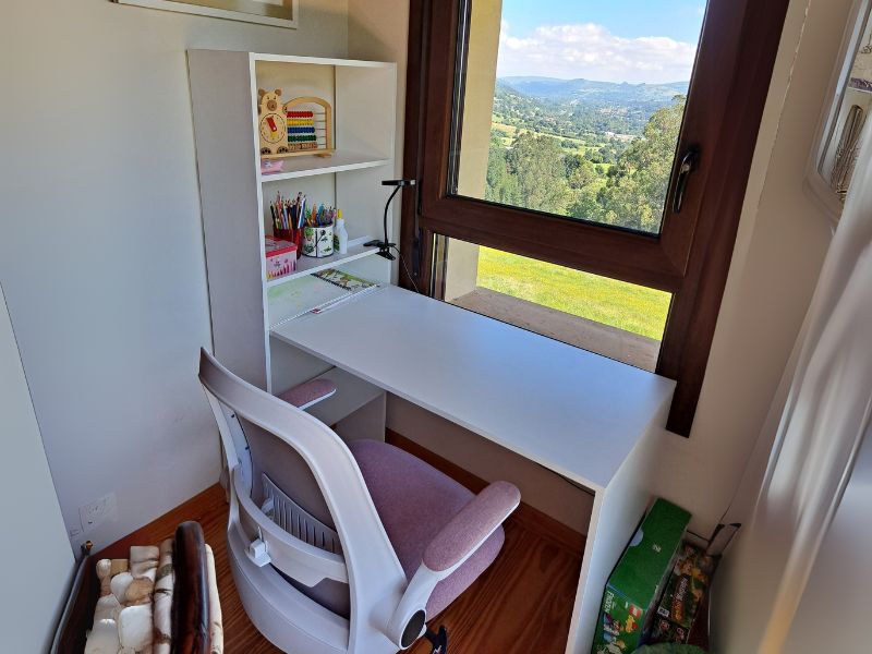 Foto de cliente de Mesa de escritorio con estanteria reversible Duplo Blanco 120 cm