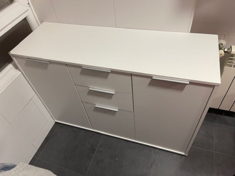 Foto de cliente de Aparador Salón Alex 3 Puertas 2 Cajones Color Blanco 120 cm