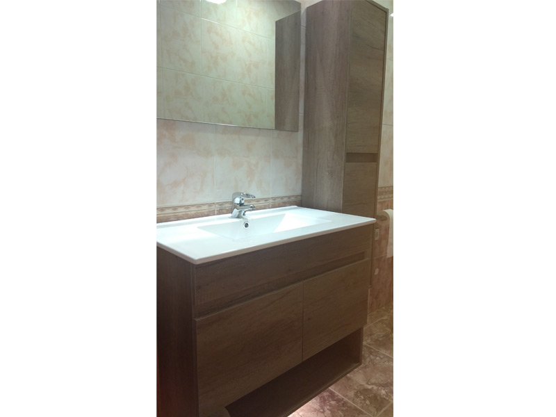 Foto de cliente de Mueble de Baño Suspendido 80 cm (Lavabo Opcional)