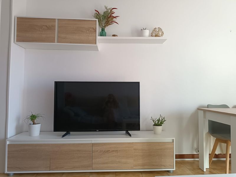 Foto de cliente de Mueble Salón TV Alida Roble Canadian Y Blanco Artik 200 cm