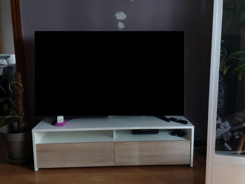 Foto de cliente de Mesa Multimedia TV Color Blanco Artik Y Roble Canadian 130 cm