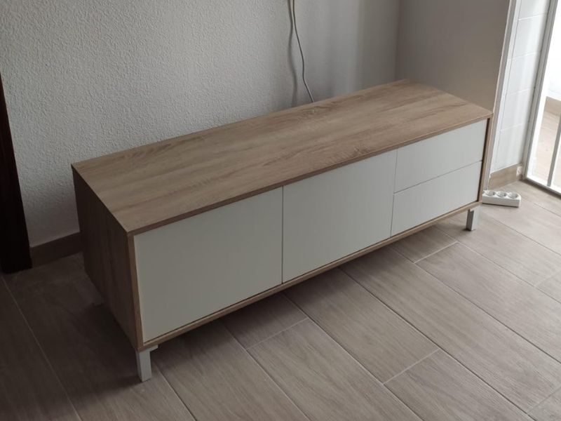 Foto de cliente de Mueble TV Brooklyn 130 cm color roble Canadian y Blanco Artik