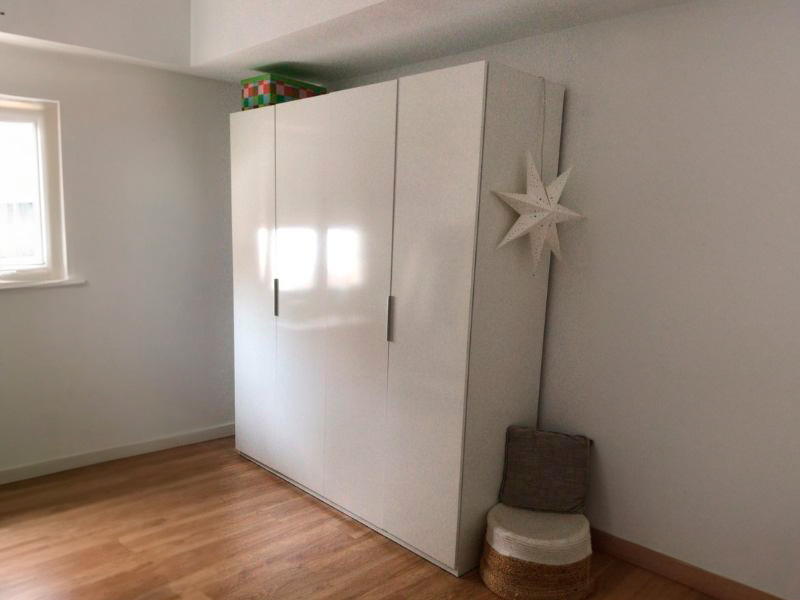 Foto de cliente de Armario Blanco brillo de 4 puertas Habitación Dormitorio 180x200 cm