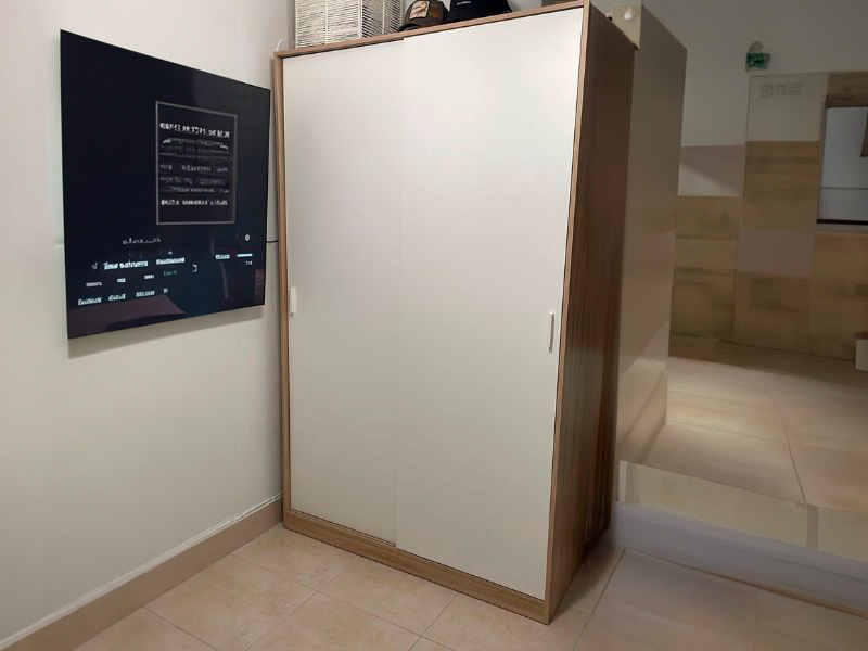 Foto de cliente de Armario con 2 Puertas Correderas Max Color Blanco y Roble 120x200 cm