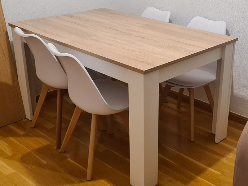 Foto de cliente de Pack Mesa con 4 Sillas Estilo Nórdico Color Blanco y Roble Canadian