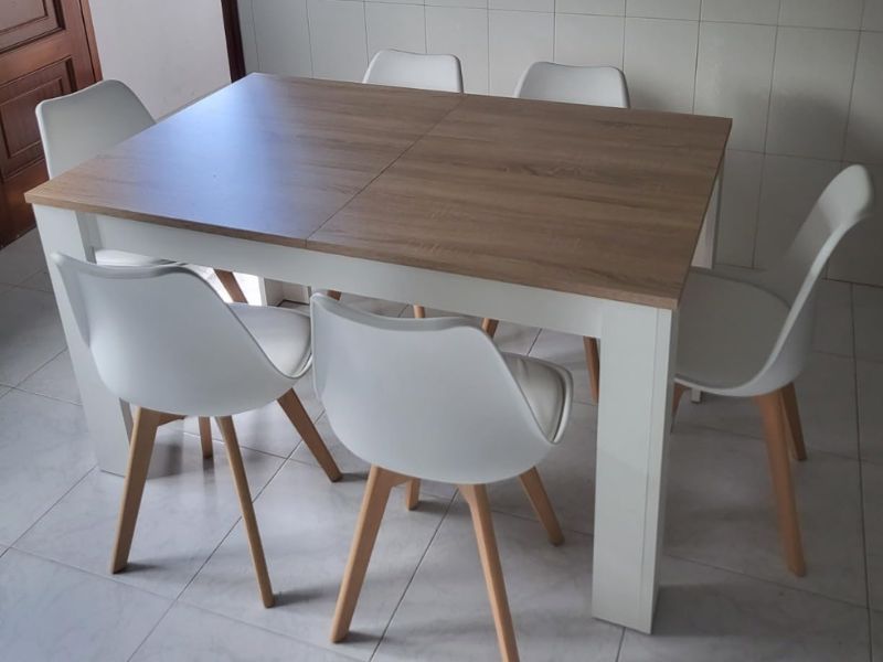 Foto de cliente de Pack Mesa con 4 Sillas Estilo Nórdico Color Blanco y Roble Canadian
