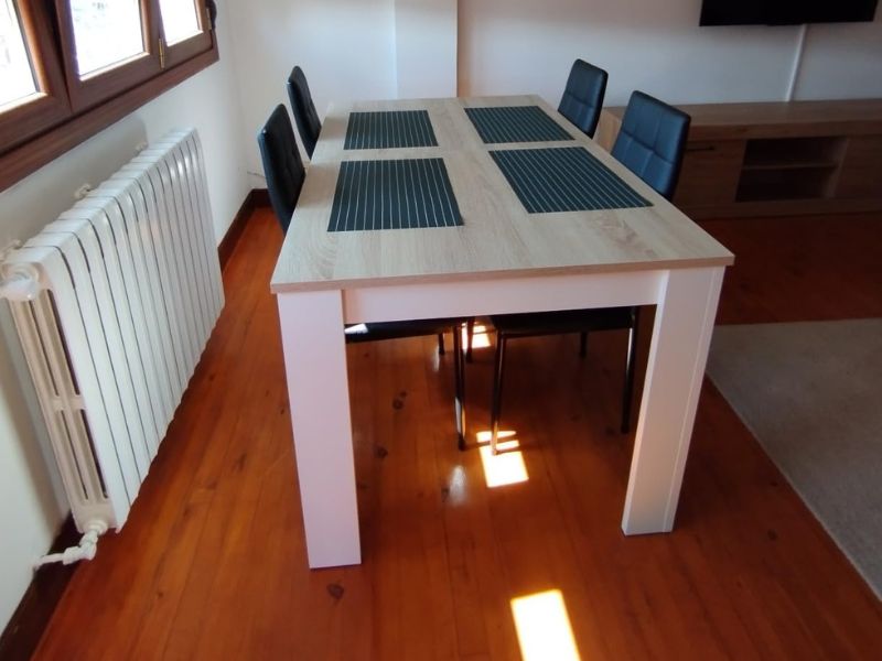 Foto de cliente de Mesa De Comedor Kendra Extensible Color Blanco Artik Y Roble Canadian 140-190x90 cm