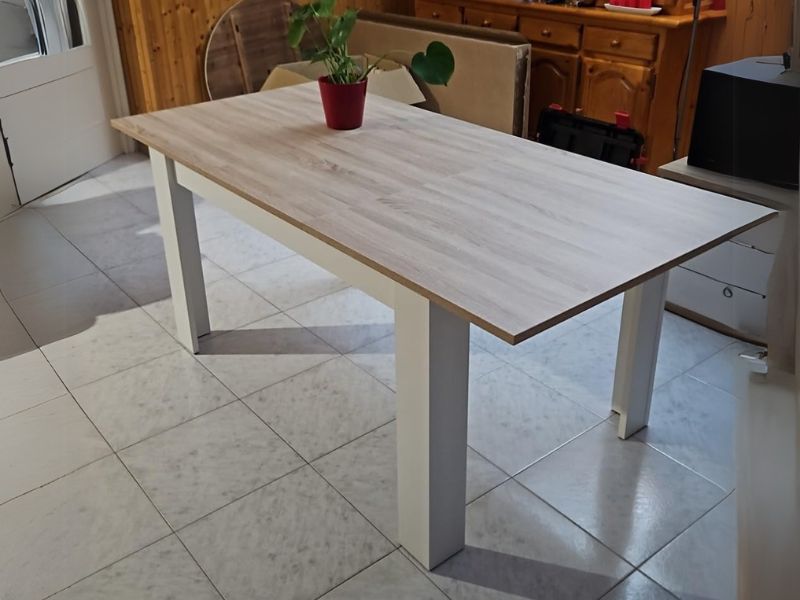 Foto de cliente de Mesa De Comedor Kendra Extensible Color Blanco Artik Y Roble Canadian 140-190x90 cm