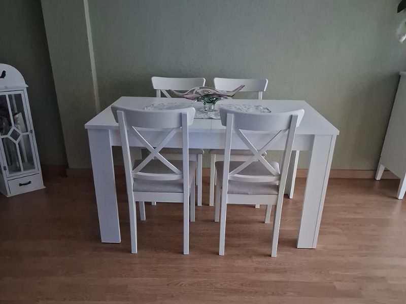 Foto de cliente de Salón Color Blanco Estilo Industrial Andy Moderno