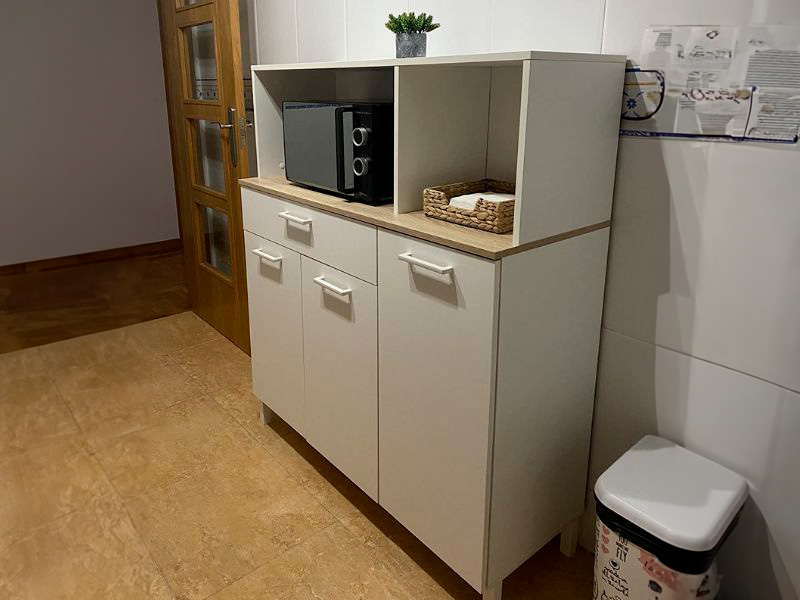 Foto de cliente de Mueble aparador cocina Yuka auxiliar 126x108x40