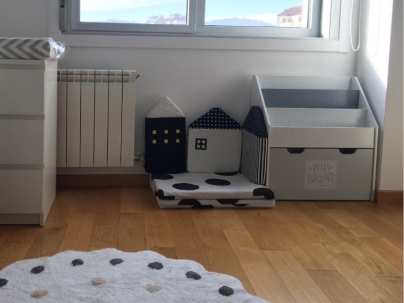 Foto de cliente de Mueble Infantil Librería con 1 Cajón en Blanco y Gris 63x70x30 cm