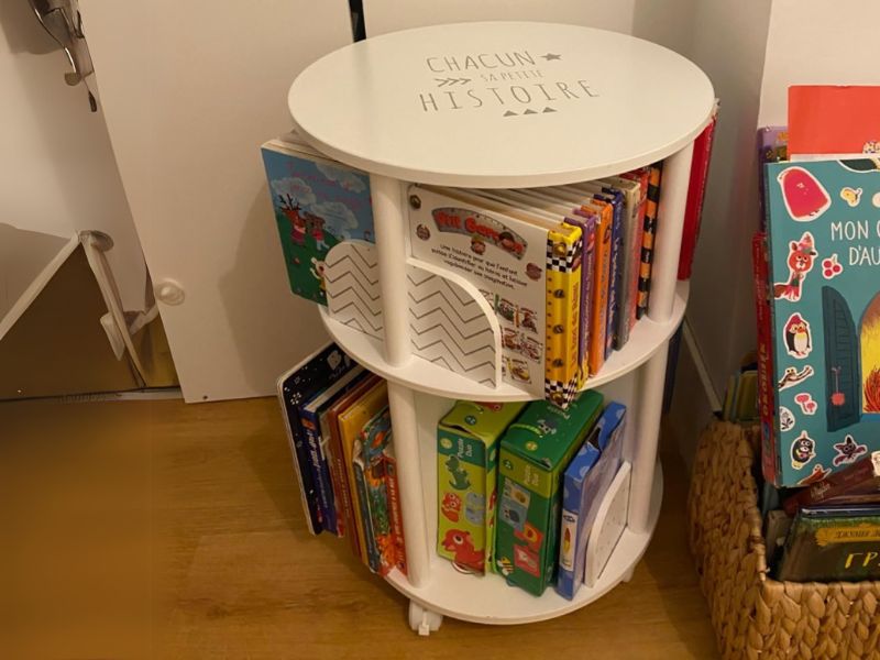 Foto de cliente de Mueble Infantil Librería Redonda en Blanco y Gris 40x59 cm