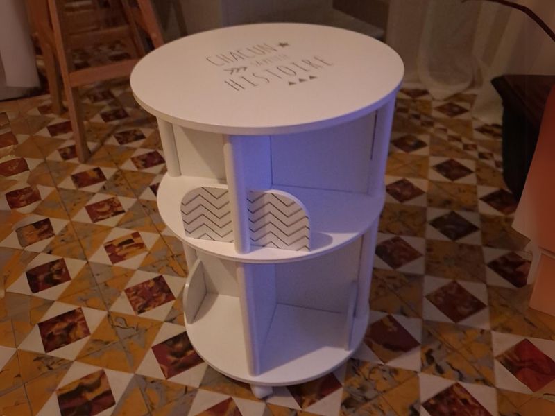 Foto de cliente de Mueble Infantil Librería Redonda en Blanco y Gris 40x59 cm
