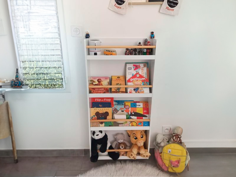 Foto de cliente de Mueble Infantil Estantería 4 Estantes Color Blanco 55x112x15 cm