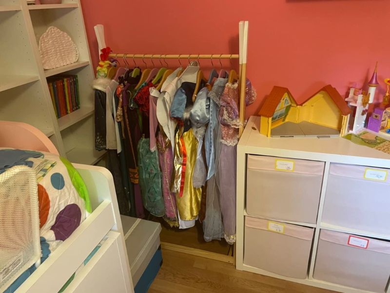Foto de cliente de Mueble Infantil Burro De Ropa Tipi Color Roble Claro Y Blanco 79x126 cm
