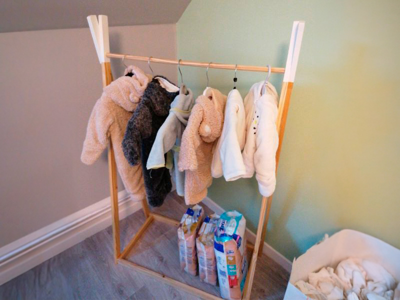Foto de cliente de Mueble Infantil Burro De Ropa Tipi Color Roble Claro Y Blanco 79x126 cm