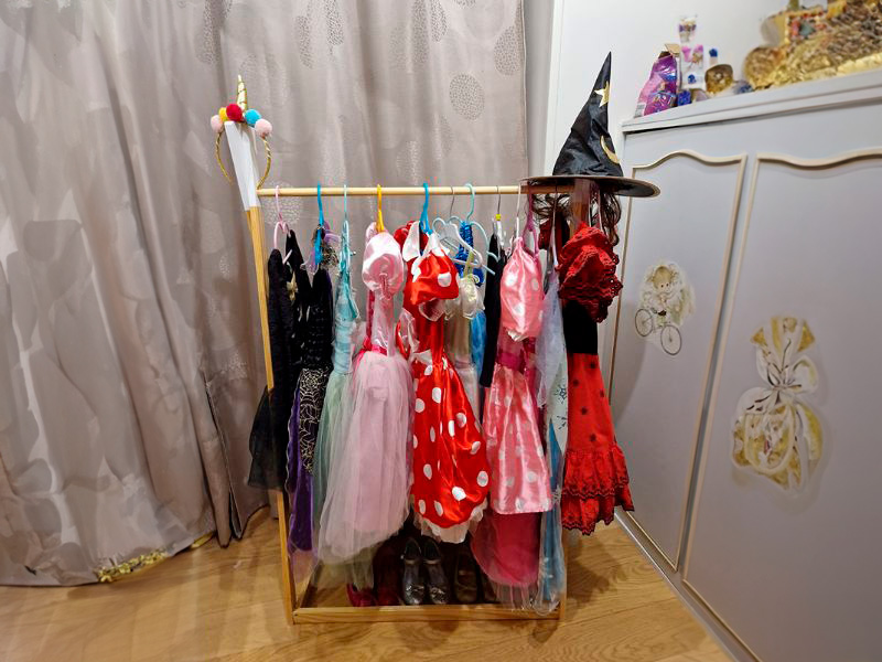 Foto de cliente de Mueble Infantil Burro De Ropa Tipi Color Roble Claro Y Blanco 79x126 cm