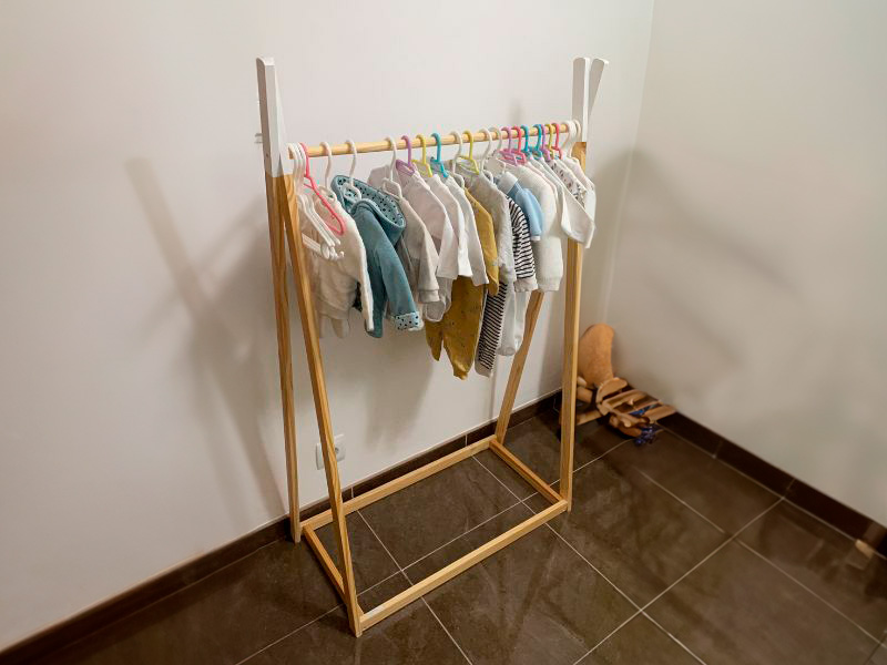 Foto de cliente de Mueble Infantil Burro De Ropa Tipi Color Roble Claro Y Blanco 79x126 cm