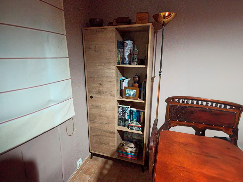 Foto de cliente de Estantería salón Kamet roble gold 80x180x30 cm